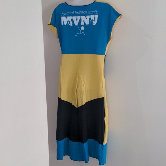 Precocious dress - Picture 3 of 6